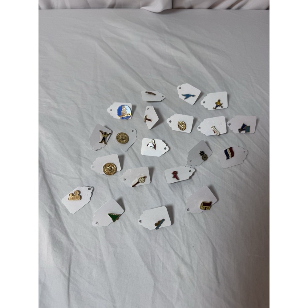 Lot of 20 Vintage BSA Cub Scout Webelos Activity Pins Badges Mix Art Sports More